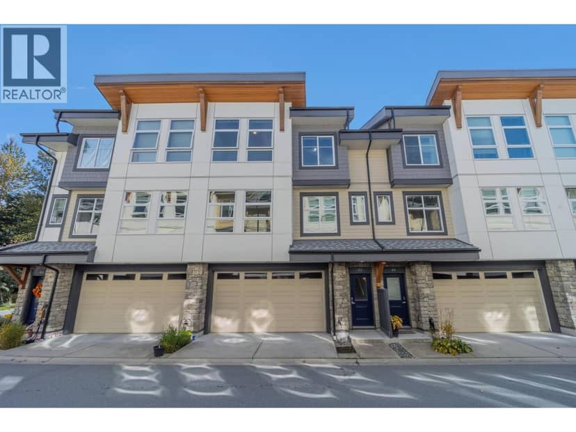 65 39548 LOGGERS LANE, Squamish