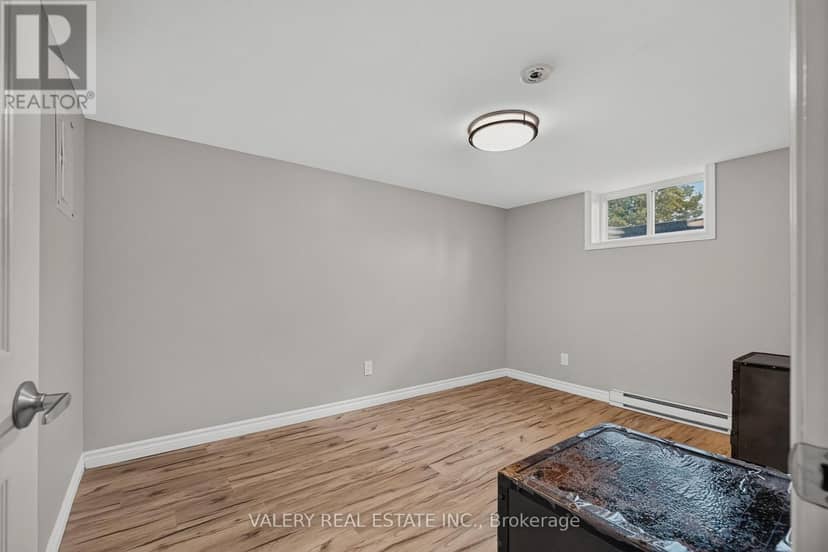752 Sherring Street — photo 9 of 39