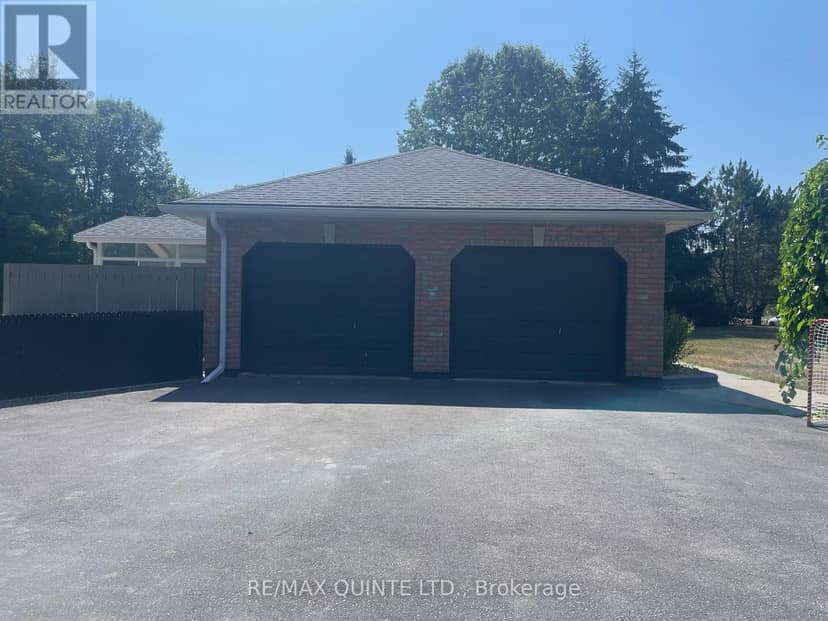 65 Glenburnie Drive — photo 5 of 40