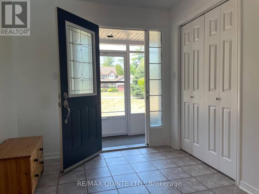 65 Glenburnie Drive — photo 8 of 40