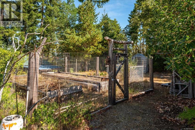 1040 Koen Rd, Qualicum Beach, photo 8