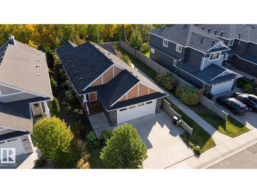 3381 Chickadee Dr NW, Edmonton, photo 2