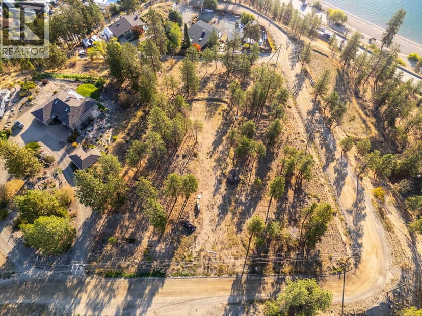 6785 Thorne Road, Peachland, photo 2