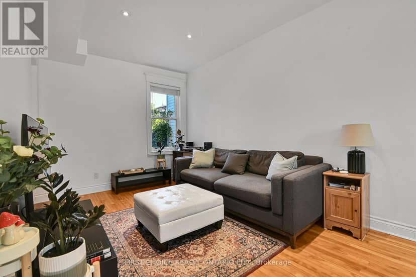 276 Fifth Avenue, Ottawa, photo 8