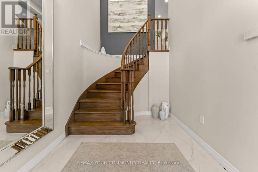 150 Inverness Way, Bradford West Gwillimbury, photo 5