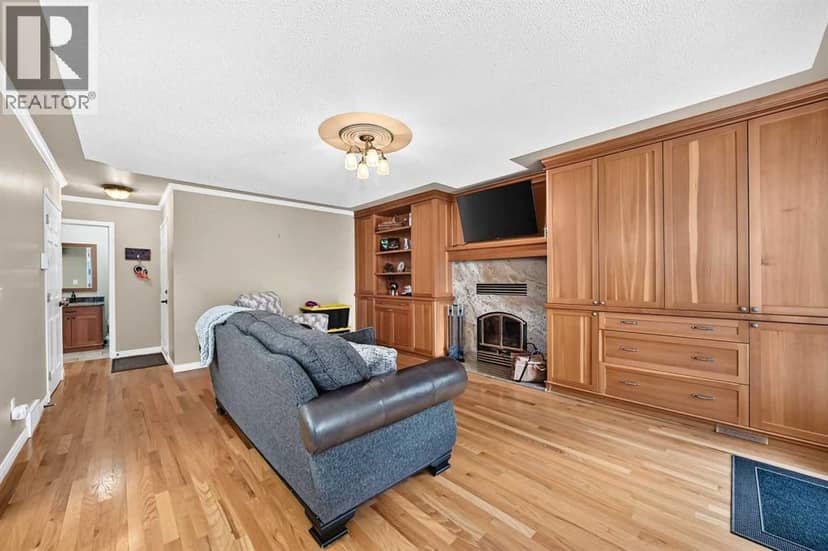777 EAST LAKEVIEW Road — photo 15 of 40