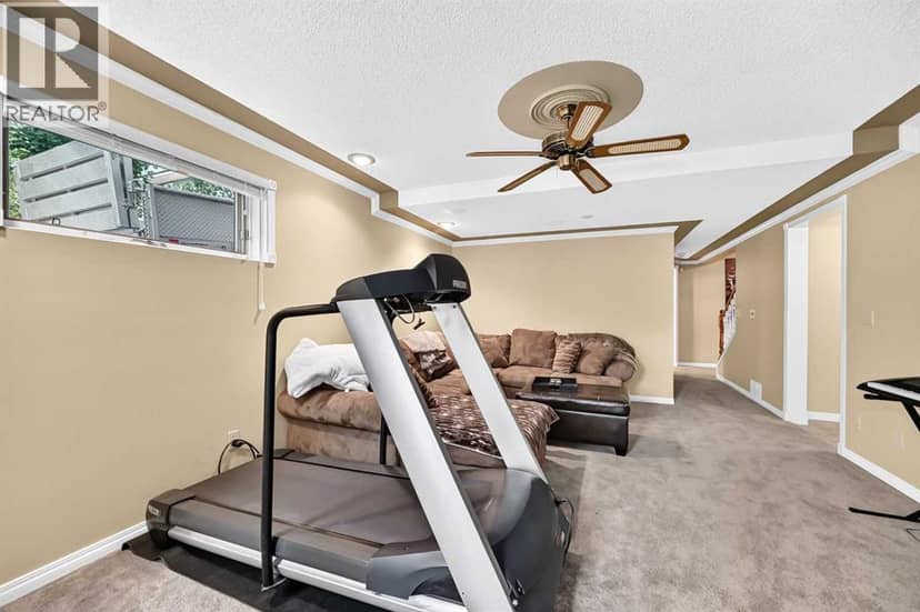 777 EAST LAKEVIEW Road — photo 31 of 40