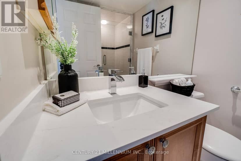 902 - 4450 Tucana Court — photo 37 of 40