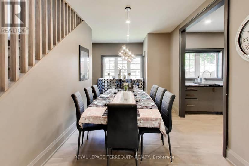 1621 Skyline Drive, Mississauga, photo 7
