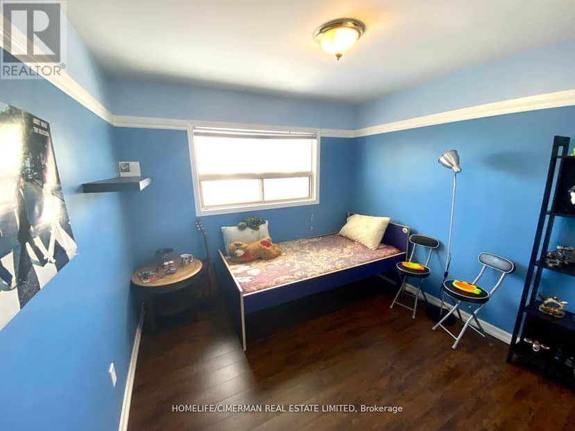 3 Benton Street — photo 13 of 22