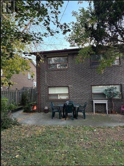 3 Benton Street — photo 22 of 22