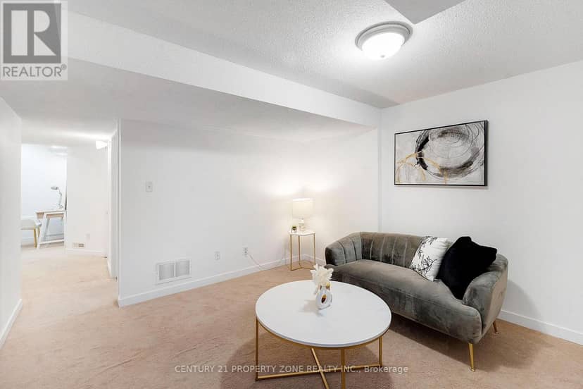 97 Cadillac Crescent — photo 29 of 33
