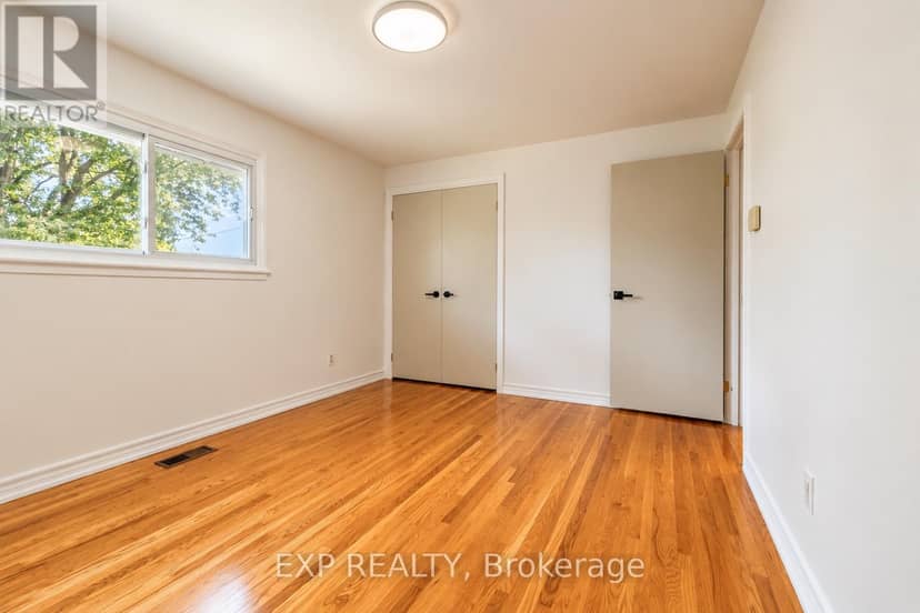 1085 Saint Laurent Drive — photo 14 of 31