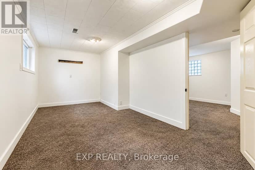 1085 Saint Laurent Drive — photo 22 of 31
