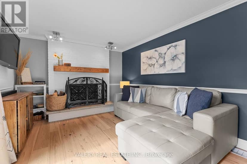 276 Maurice Street — photo 15 of 40