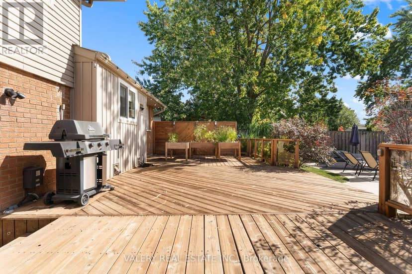 276 Maurice Street — photo 34 of 40