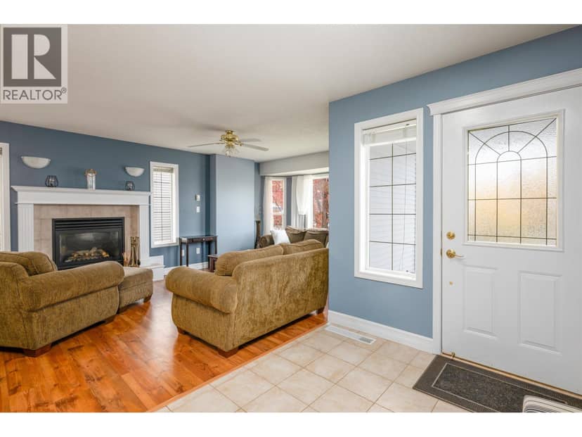 6915 CHARTWELL CRESCENT, Prince George, photo 4