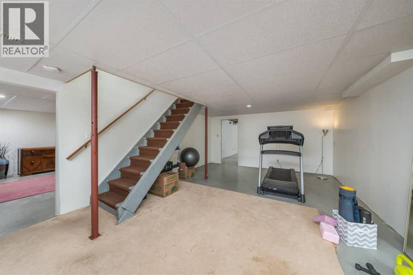 1736 Smith LANE — photo 24 of 40