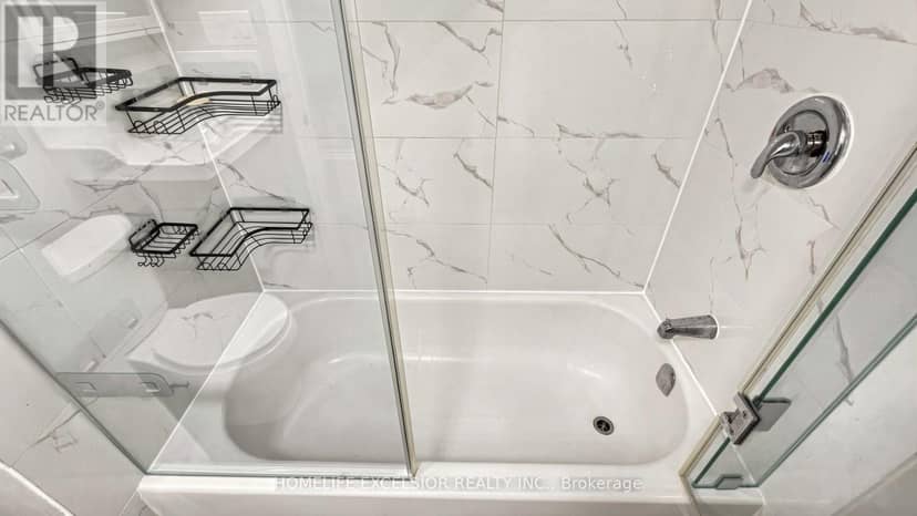 250 Shuter Street — photo 16 of 40