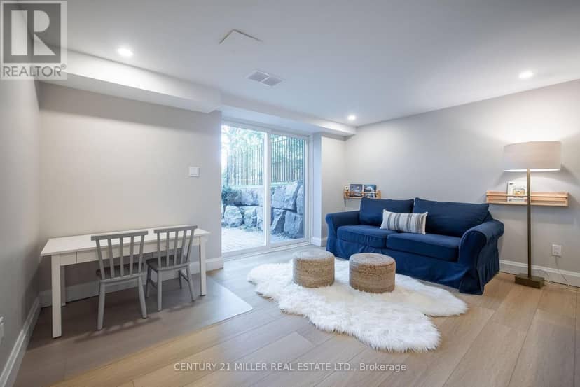 407 Maple Grove Drive — photo 32 of 40