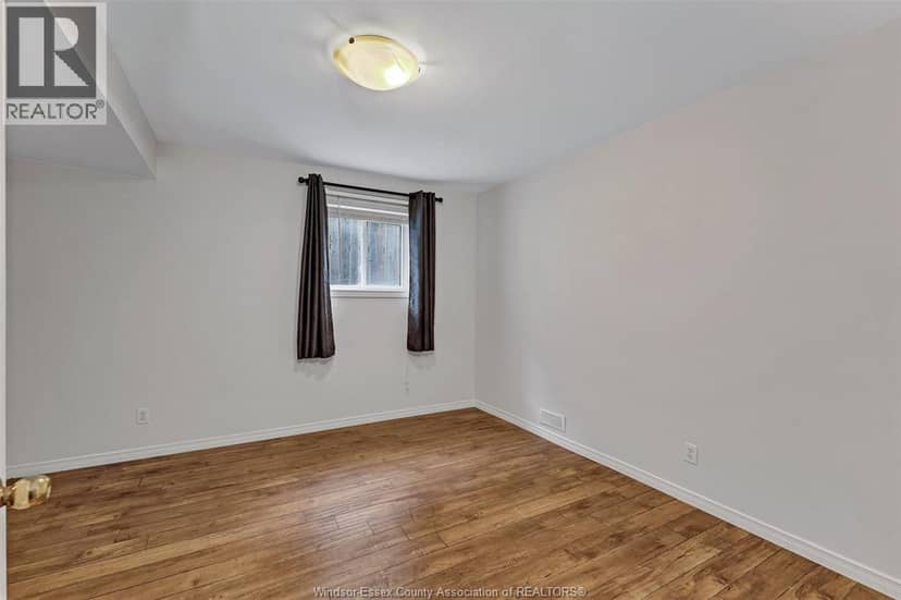 2225 Longfellow Avenue — photo 15 of 22