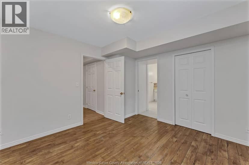 2225 Longfellow Avenue — photo 16 of 22