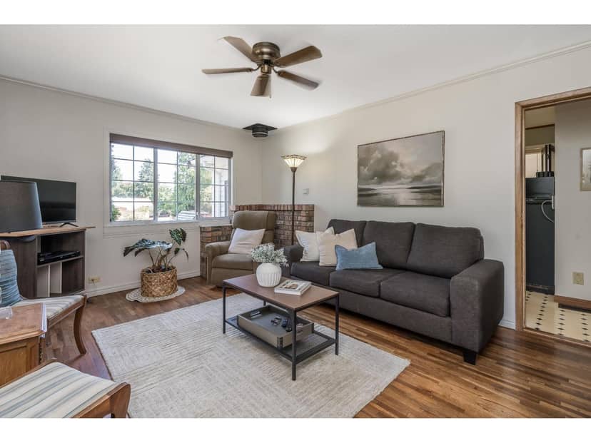 8992 ROYAL STREET, Langley, photo 6