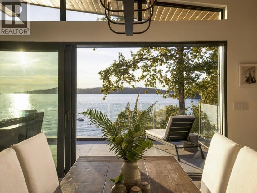 1724 BOWEN BAY ROAD, Bowen Island, photo 2