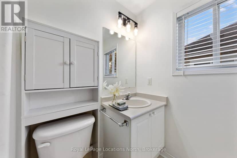 4 Trailwood Place — photo 25 of 40