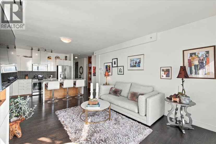 1803 151 W 2ND STREET, North Vancouver, photo 4