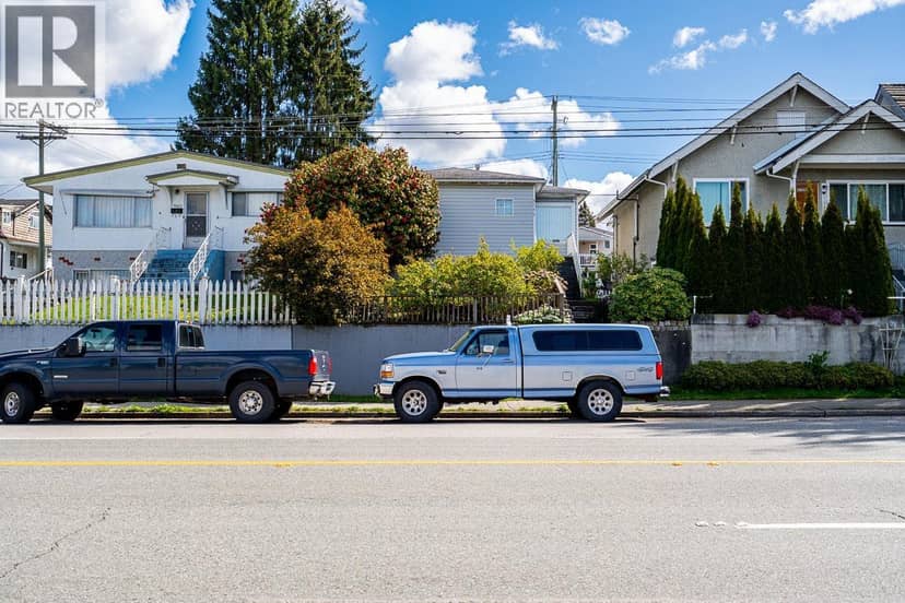 4712 VICTORIA DRIVE, Vancouver, photo 2