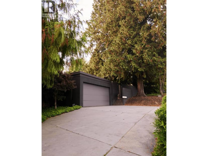 945 15TH STREET, West Vancouver, photo 4