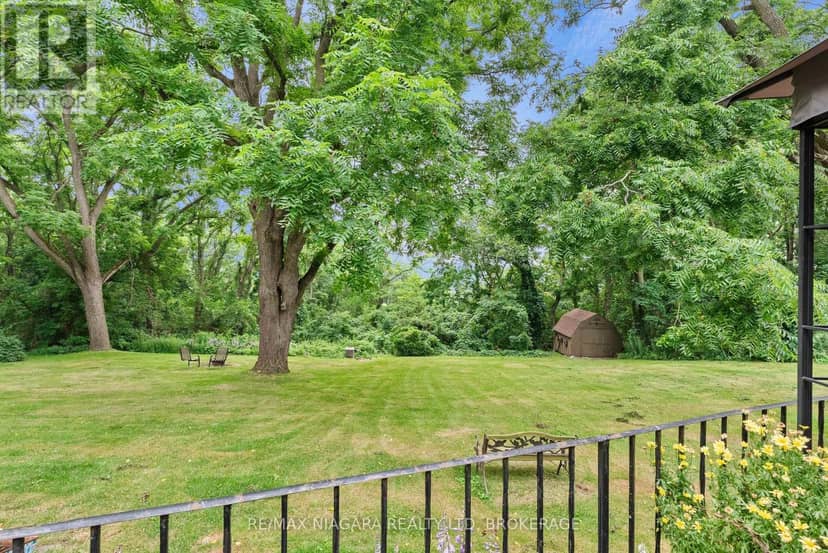 46 Melrose Drive — photo 37 of 40