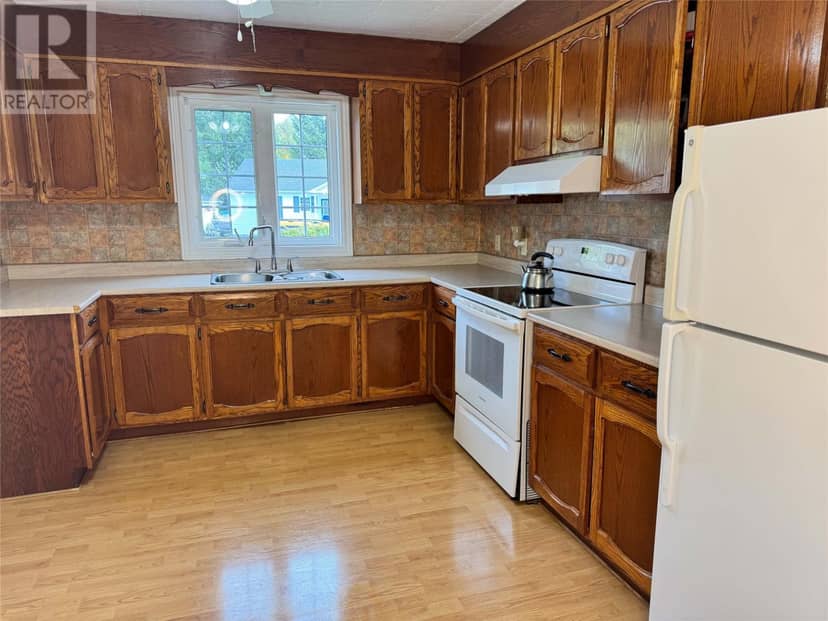 14 Hillview Heights — photo 13 of 40