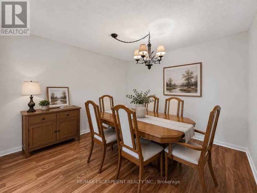 202 - 1230 Marlborough Court — photo 12 of 19