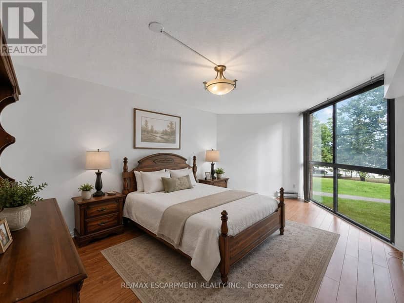 202 - 1230 Marlborough Court — photo 14 of 19