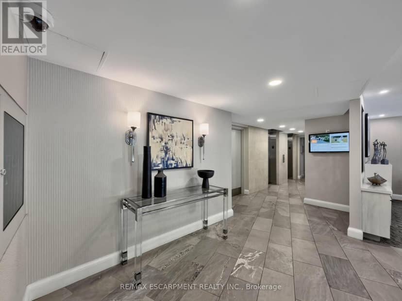 202 - 1230 Marlborough Court, Oakville, photo 5