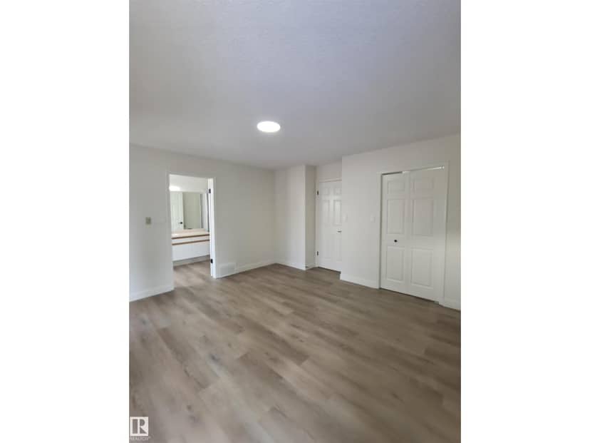 4440 32 ST NW — photo 19 of 40