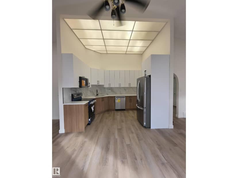 4440 32 ST NW — photo 9 of 40