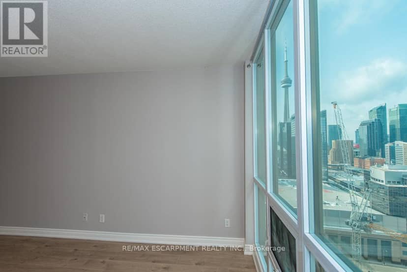 2903 - 16 Yonge Street — photo 6 of 20