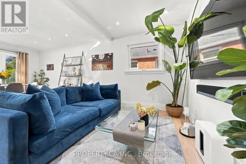 44 Daniels Street — photo 8 of 40