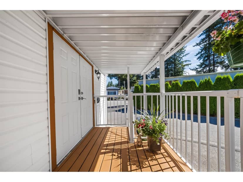 20 24330 FRASER HIGHWAY, Langley, photo 3