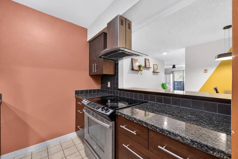 307 5906 176A STREET, Surrey, photo 4