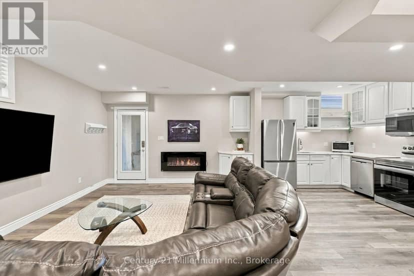 22 Cooper Street — photo 29 of 40