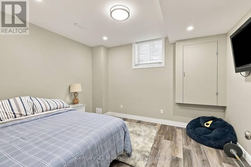 22 Cooper Street — photo 35 of 40
