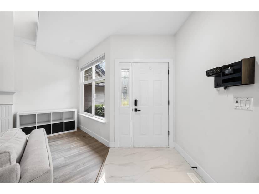 5814 122 STREET, Surrey, photo 3