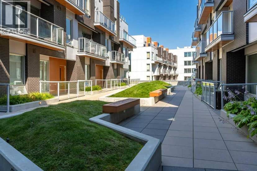 415, 3130 Thirsk Street NW — photo 34 of 37