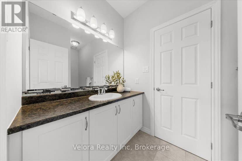 762 Rosehill Avenue — photo 38 of 40