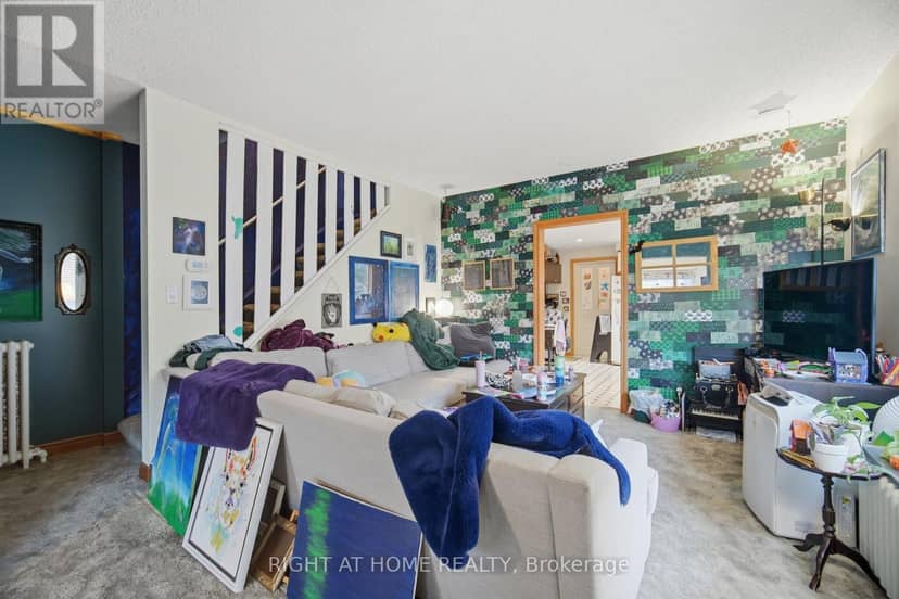 403 Park Avenue, Newmarket, photo 7