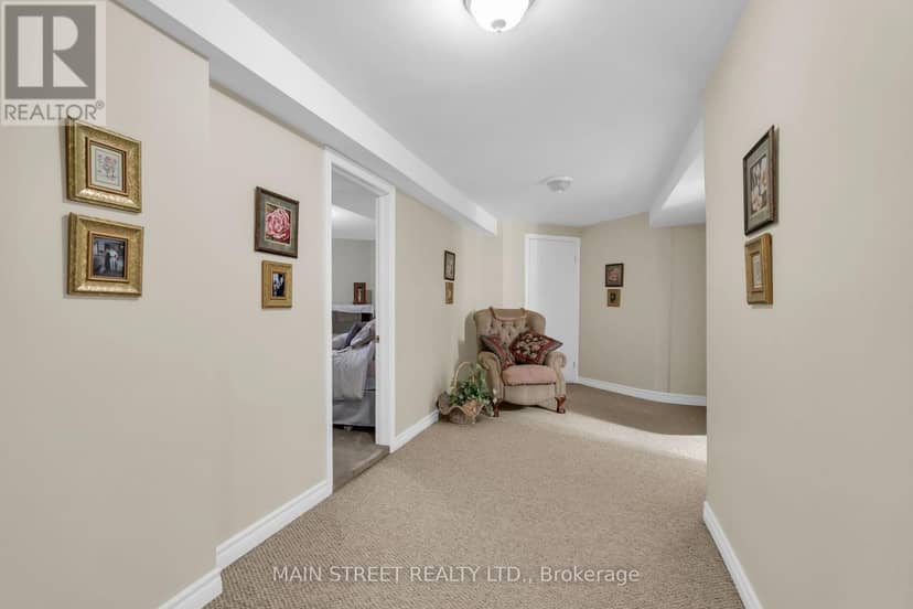27 Max Avenue — photo 24 of 34